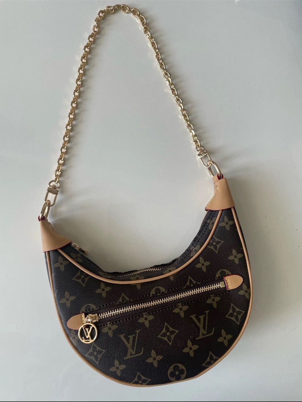 Unbranded brown bag